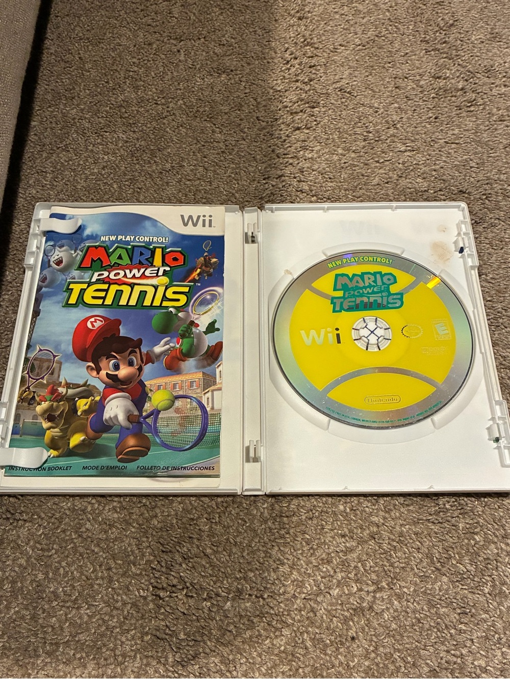 Nintendo Mario Power Tennis - Complete with Manual and Disc - Picture 3 of 3